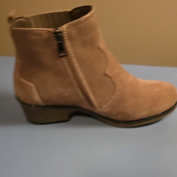 Propet Women's Suede Ankle Booties in Taupe - Picture 6 of 9